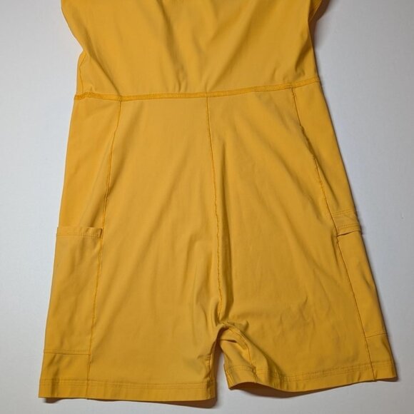 Outdoor Voices Exercise Dress Womens Medium Multi Ombre Tenniscore Pickleball - Picture 6 of 13